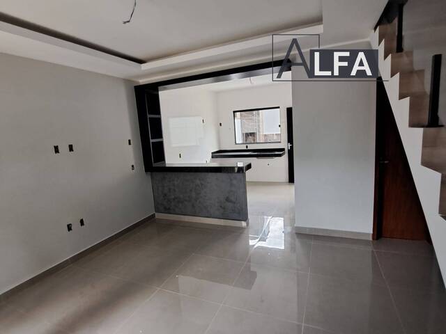 #221 - Apartamento para Venda em Maricá - RJ - 2