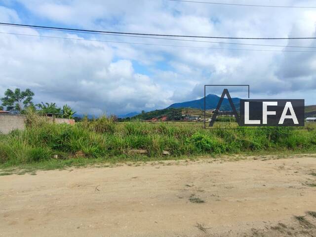 Área para Venda em Saquarema - 2